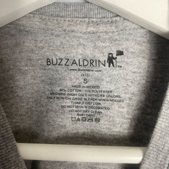 NASA Buzz Aldrin Space Grey Kids Graphic Logo Short Sleeve T-Shirt Small - Picture 4 of 5
